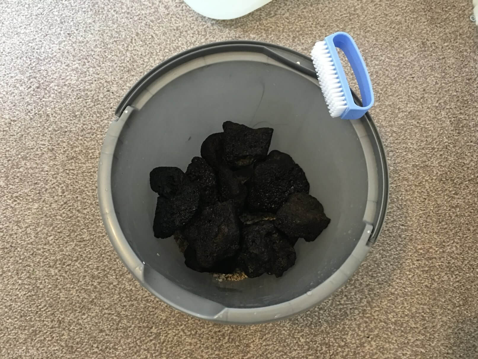 Just cleaned lavarocks and drained.